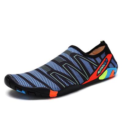 China Quick-drying wholesale barefoot beach shoes fashion trend water sports shoes diving outdoor wabing shoes for sale