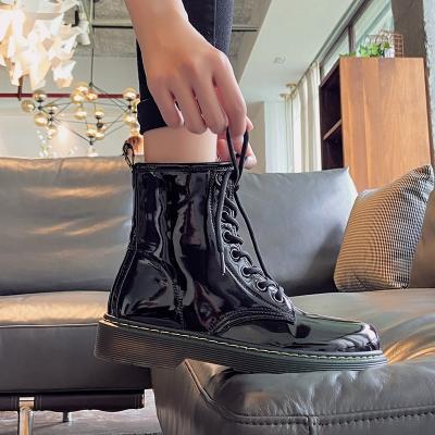 China Round Autumn Winter New British Boot Leather Women's Shoe European Size Tube Couples Boot Motorcycle Women's Boot Wholesale for sale