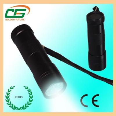 Chine lampe-torche menée blanche de la torche 12pcs avec 3pcs 1.5V D.C.A. Battereis à vendre