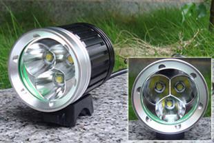 Chine 100v 3600 le phare de vélo mené par T6 du lumen 13Watt XM-L, cree a mené la lumière de bicyclette à vendre