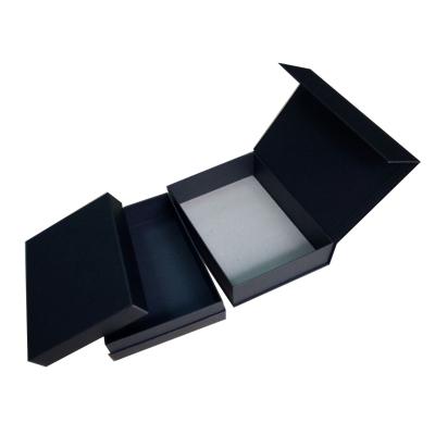 China High Quality Recyclable Creative Magnetic Gift Boxes Custom Large Gift Boxes With Magnetic Lid for sale