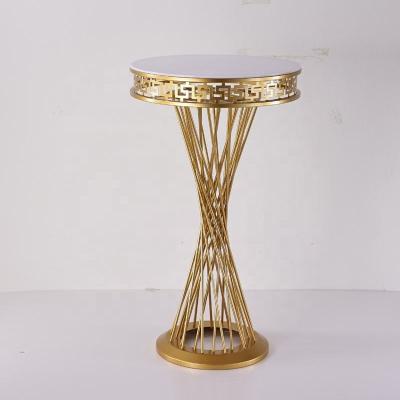 China Can used for long time Matte Gold Wedding Cake Stand Pillars Set Pedestal Disassembly Golden Cake Table Flower Rack for Wedding Decoration for sale