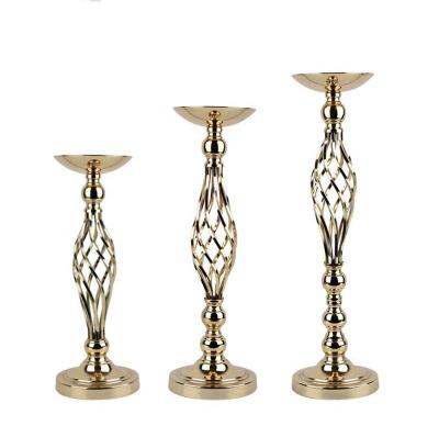 China Classic Gold Metal  Flower Centerpiece  Stand For Wedding Party Decoration for sale