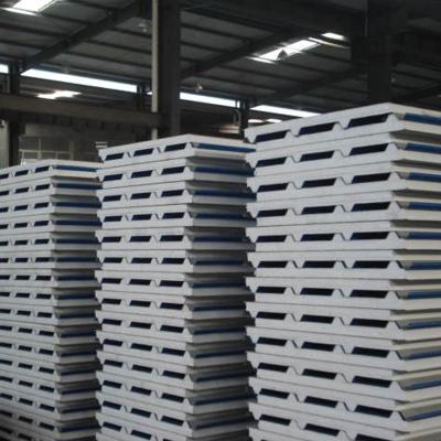 China Fireproof Export Cold Storage Use EPS Roof Sandwich Panel Producing Line for sale