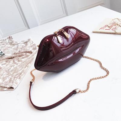 China Luxury Water Resistant PU Leather Shiny Lip Shape Ladies Evening Clutch Bag Zipper Handbag Clutch Bag Shoulder Chain Purse For Bridal Party for sale