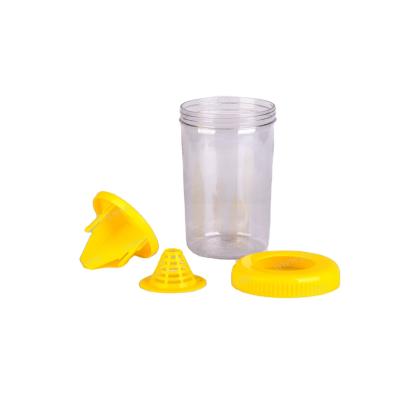 China PP Outdoor Pest Control for Garden Fruit Fly Trap Bug Catcher Hang Easy Open Fly Jar for sale