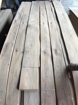 China Sliced Natural American Knotty White Oak Wood Veneer Sheet for sale