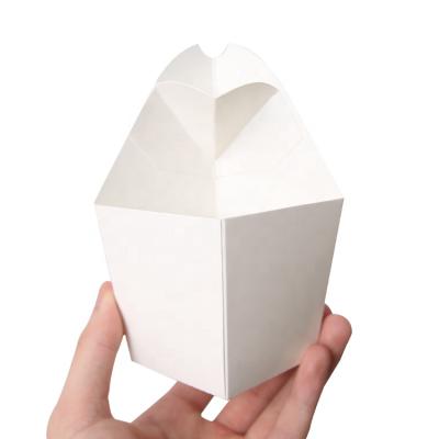 China Food Grade Disposable Disposable White Fried Chicken Boxes Customized Eco Friendly Paper French Fries Box for sale