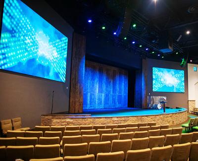 China Commercial Advertising P3.91 P4.81 Indoor HD Led Video Wall Panel For Church Public Backdrops for sale