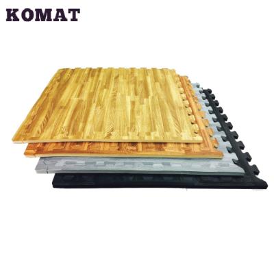 China Taiwan Custom Adhesive-Protective Woody Filming Pattern EVA Foam Floor Mat for sale