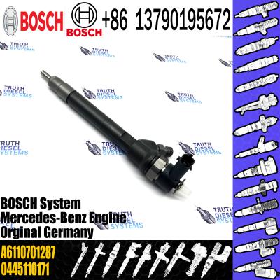 China Dieselmotorkraftstoff-Injektor A6110701287 der Hochleistungs-Kraftstoffeinspritzdüse-Versammlungs-0445110106 für Mercedes Benz zu verkaufen