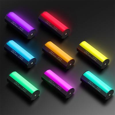 China Mini Ulanzi Strong Light Photography Tube Mini I-light Magnet RGB Portable Rechargeable Led Camera Video Light For Party Use for sale