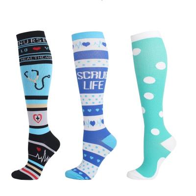 China Best Selling Recycling Breathable High Bumping Long Knee Sport Printing Compression Socks Long Bumping Running Nurse for sale