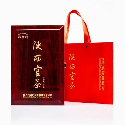 China Handmade Official Tea Aged Fermented Dark Tea Gift Box Set 5-10 Years Aged Customized for sale