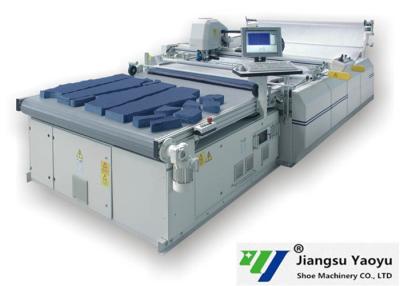 China Kundengebundene CNC-Messer-Schneidemaschine für Sitzbezüge/Reinigungs-Schwämme zu verkaufen