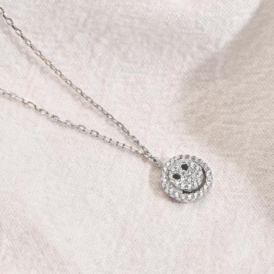 China Classic Smile Expression S925 Sterling Silver Cross Chain Micro Set Independent Package Gold Clavicle Necklace for sale