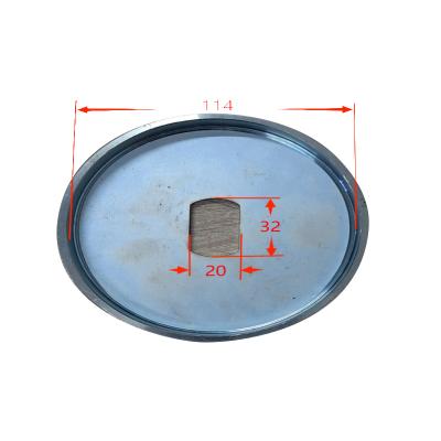 China Harvester machine factory price cheap kubota spare part DC105 guide wheel axle cover 5T111-2395-0 for sale