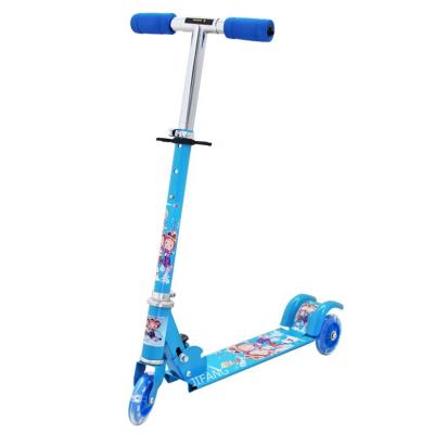 China Child Cheap foldable kids kick scooter children scooter with 3 LED wheels for sale