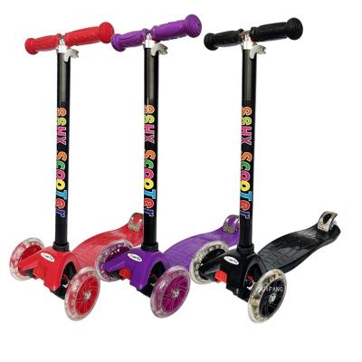 China Child Hot sale children 4 PVC flashing wheels foot pedal kick scooter for kids child age 3 + for sale