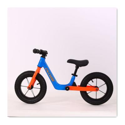 China Wholesale Baby Air Tire Balance Bike Lightweight Factory Children Sliding Bike By Foot Kids Balance Bike With Magnesium Alloy for sale