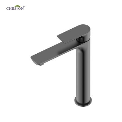 China Contemporary in Faucet Running Black Brass Bathroom Basin Sanitary Ware Desk Plate Torneira DA Bacia Manufacturer for sale