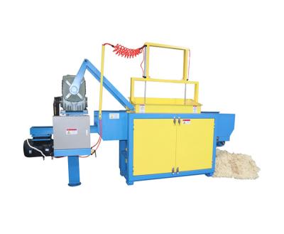 China 7.5KW Small Wood Shaving Machine 500KG/H Timber Shaving Machine for sale