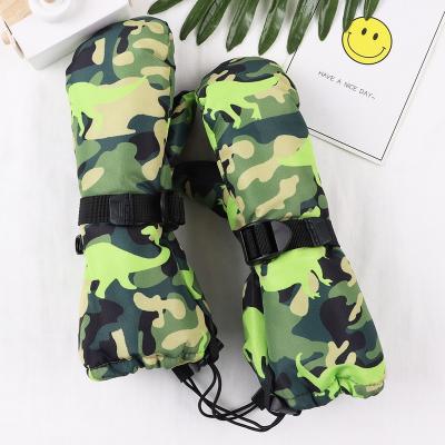 China Winter Kids Waterproof Windproof Gloves Shear Cartoon Print Striped Cute Gloves For Girls Boys for sale