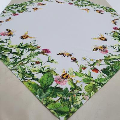 China Waterproof Indoor Outdoor Spillproof Fabric Floral Table Cloth For Spring Summer Party Picnic Table Cloths for sale