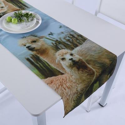 China Oilproof Lamb Design Table Runner With Easy Care Water Proof for sale