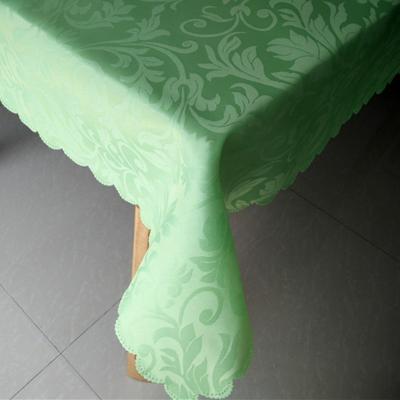 China Fashionable Oilproof Polyester Jacquard Tablecloth Made in BSCI Factory for sale