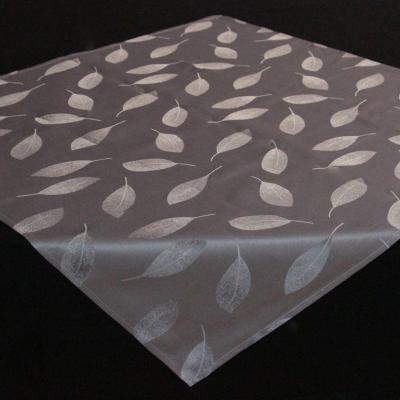 China Round Waterproof Wedding Table Cloth With Leaves Jacquard Decoration Fabric for sale