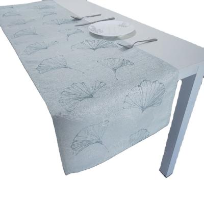 China American Style Jacquard Leaf Table Runner For Party Table Decor for sale