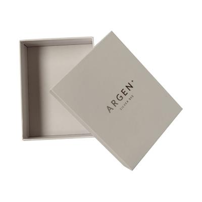 Китай Luxury Lid And Base Box 157g Художественная бумага 1000g Картон Белые ювелирные изделия упаковочная коробка продается