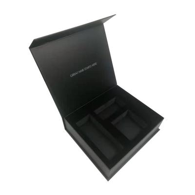 China Fashion Luxury Haarbürste Schwarze Geschenkbox Set mit EVA Schaumstoff und Goldfolie Druck Handhabung zu verkaufen