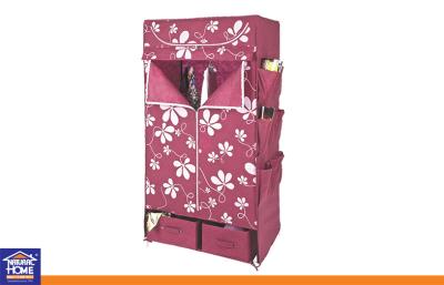 China De Vrije Bevindende Draagbare Kasten van de damenon Woven Closet Bedroom Kledingstuk Garderobe Te koop