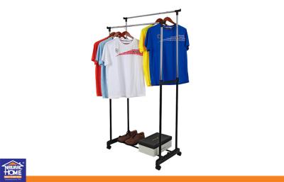 China Metal Pipe Adjustable Clothes Racks / Double Pole Clothing Rack for Home Garden or Balcony for sale