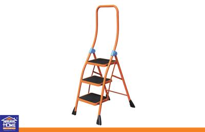 China 150 kg High Capacity Extension Home Ladders 3 Step Portable and Safety Ladder for sale