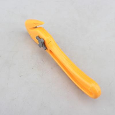 China Multi Functional Knife Ready To Ship Plastic Safety Knife Mini Box Cutter for sale