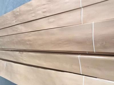 China 0.6mm Furniture Grade Alder Natural Veneer for sale