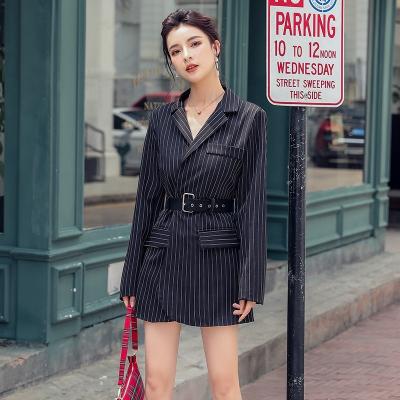 China 2020 Latest Anti-Wrinkle Wholesale Women Business Blazers Ladies Office Wear Striped Blazers for sale