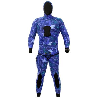 China MAN Camouflage Custom Neoprene Wetsuit 2pcs Sets Neoprene 5MM Spearfishing Diving Wetsuit for sale