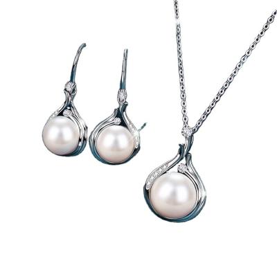 China CLASSIC Freshwater Bridal Pendant Imitation Pearl Necklace Set Full Chain Diamond Earrings Wedding Accessories Women Gift for sale