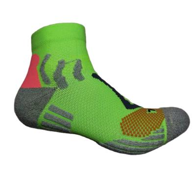 China Sports Quality Running High Logo Sports Functional Socks Custom Made Wholesale for sale