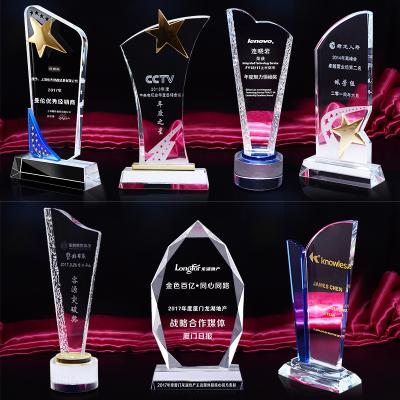 China China Wholesale Custom Name Engraving Souvenir Gifts Pujiang Individual Crystal Trophy Factory for sale