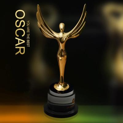 China Zinc Alloy With Crystal Factory Metal Souvenir Wholesale Oscar Trophy Award For Name Engraving for sale