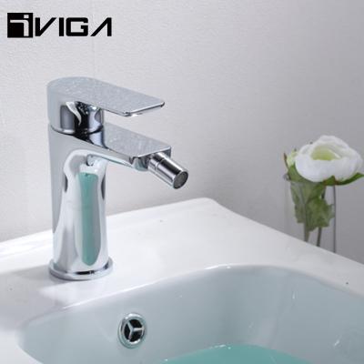 China Modern Modern Horizontal Type Brass Spout Bidet Mixer Tap Bathroom Bidet Faucet for sale