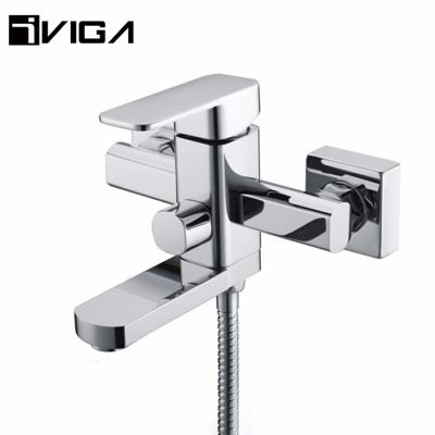 China Without Sliding Bar Quality Reliable Bathroom Tap Wall Mounted Brass Rain Bathroom Bath Faucet for sale