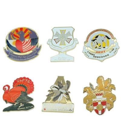 China Cheap Custom Die Cast Customized Small Decorative Hard Enamel Flower Lapel Pins Badge for sale