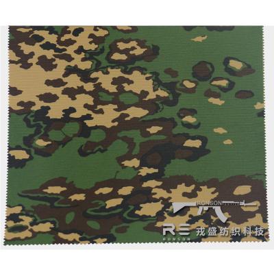 China military outdoor Polyester Cloth Fabric WR 2 TIMES PU 6*6 74T russia ss-leo camo high tear strength fabric Te koop