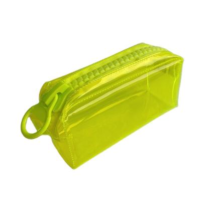 China Durable Fashionable Oversized Zipper PVC Makeup Bag Travel Cosmetic Storage Bag for sale